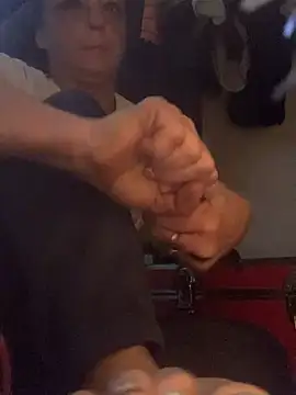 Snapshot of Everlyrose27 chatting on December 7, 2024, 1:36 am Everlyrose27 online show from December 7, 2024, 1:36 am