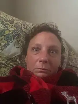 Snapshot of Everlyrose27 chatting on September 24, 2025, 5:16 pm Everlyrose27 online show from September 24, 2025, 5:16 pm