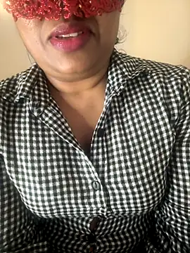 Snapshot of Shasha_X chatting on November 25, 2025, 11:10 am Shasha X online show from November 25, 2025, 11:10 am