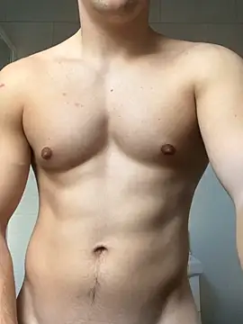 Snapshot of Mecchaud06 chatting on February 1, 2026, 2:04 pm Mecchaud06 online show from February 1, 2026, 2:04 pm