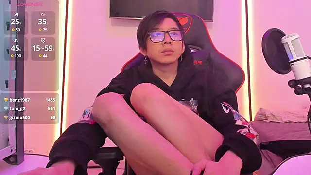 Snapshot of wexlee7 chatting on January 13, 2025, 8:47 am wexlee7 online show from January 13, 2025, 8:47 am