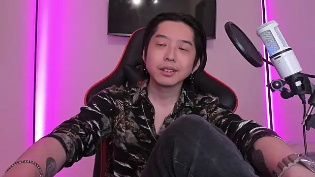 Snapshot of wexlee7 chatting on October 4, 2025, 2:04 pm wexlee7 online show from October 4, 2025, 2:04 pm