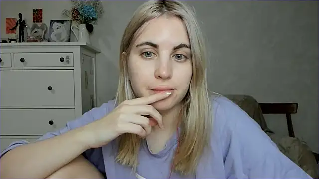 pawpaws online show from December 2, 2025, 8:08 am