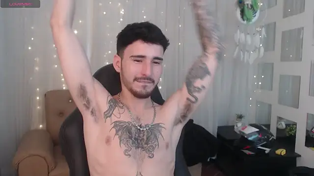 DmitriSanders online show from December 26, 2024, 11:24 pm