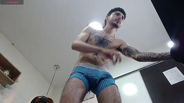 DmitriSanders online show from January 9, 2025, 11:24 pm