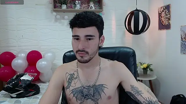 DmitriSanders online show from February 21, 2025, 12:05 am