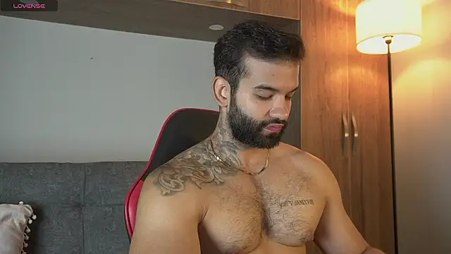 Snapshot of MarkHazze chatting on February 23, 2026, 1:14 am MarkHazze online show from February 23, 2026, 1:14 am