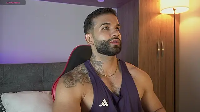 Snapshot of MarkHazze chatting on February 24, 2026, 12:30 am MarkHazze online show from February 24, 2026, 12:30 am