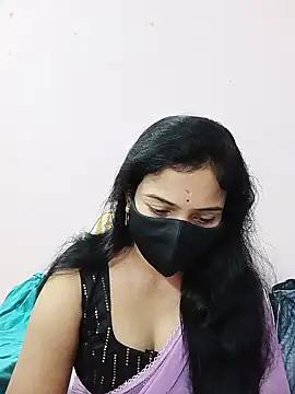 Snapshot of Keerthi-Telugu chatting on January 22, 2025, 5:05 am Keerthi-Telugu online show from January 22, 2025, 5:05 am