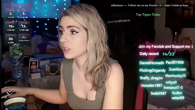 Lisaonthemoon online show from July 15, 2026, 6:13 pm