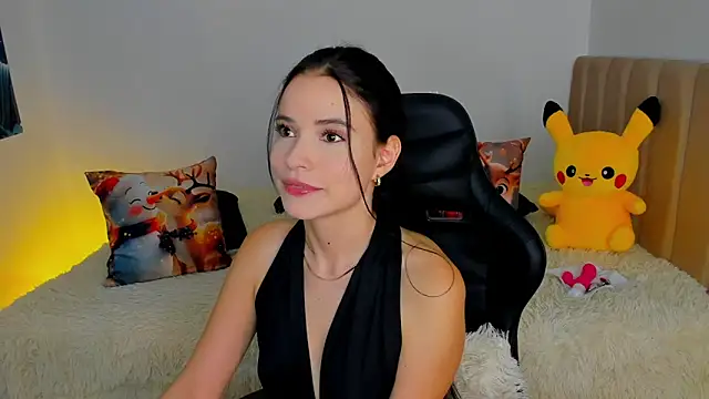 melanyrouse1 online show from January 8, 2026, 8:11 pm