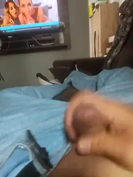 Snapshot of dredre1069 chatting on February 4, 2026, 6:03 pm dredre1069 online show from February 4, 2026, 6:03 pm