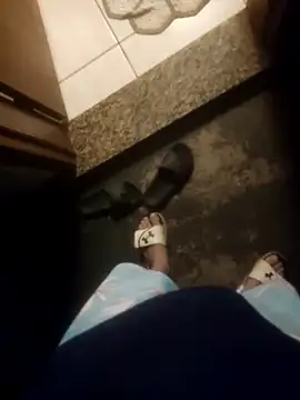 Snapshot of dredre1069 chatting on February 25, 2026, 3:27 am dredre1069 online show from February 25, 2026, 3:27 am