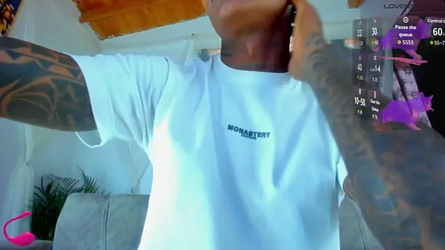 esteveen ortegas  online show from October 23, 2025, 3:00 pm