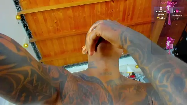 Snapshot of esteveen_ortegas_ chatting on February 1, 2026, 1:37 am esteveen ortegas online show from February 1, 2026, 1:37 am