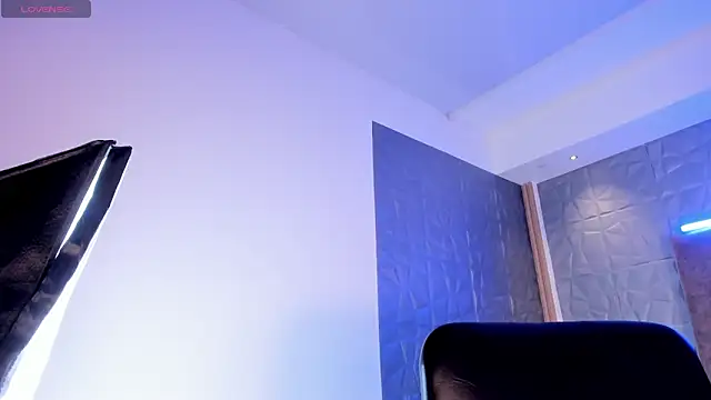 Snapshot of alicee_smithh1 chatting on November 29, 2025, 7:50 pm alicee smithh1 online show from November 29, 2025, 7:50 pm