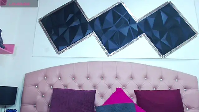 andrea safeira doll online show from February 21, 2025, 2:38 pm