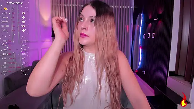 Leah Grey online show from January 6, 2025, 3:40 pm