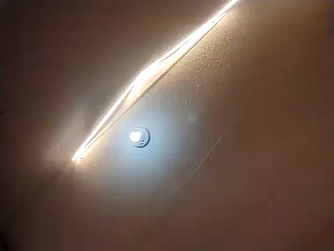 johnloonng online show from January 6, 2025, 8:46 am