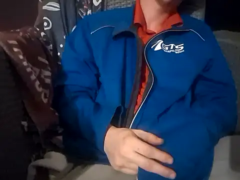 Snapshot of Dogz_n_daugthers chatting on December 24, 2024, 12:22 am Dogz n daugthers online show from December 24, 2024, 12:22 am