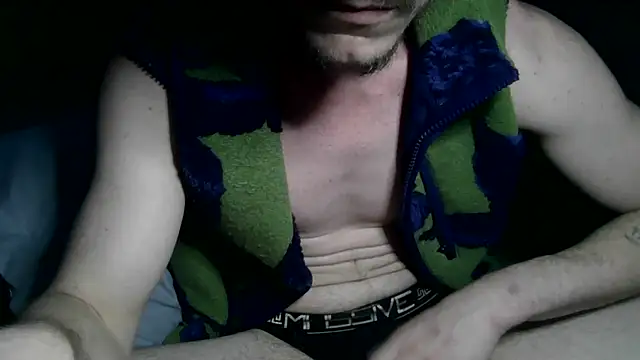 Snapshot of Dogz_n_daugthers chatting on January 30, 2025, 6:35 am Dogz n daugthers online show from January 30, 2025, 6:35 am