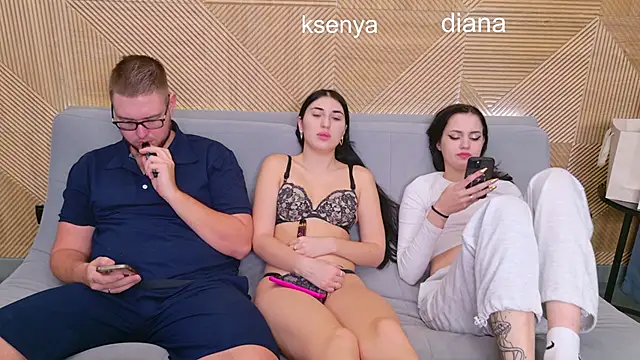 Ksenny online show from November 28, 2025, 2:58 am