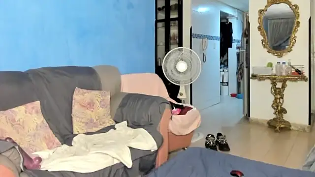 Snapshot of JasonGray96 chatting on November 26, 2025, 8:15 am JasonGray96 online show from November 26, 2025, 8:15 am