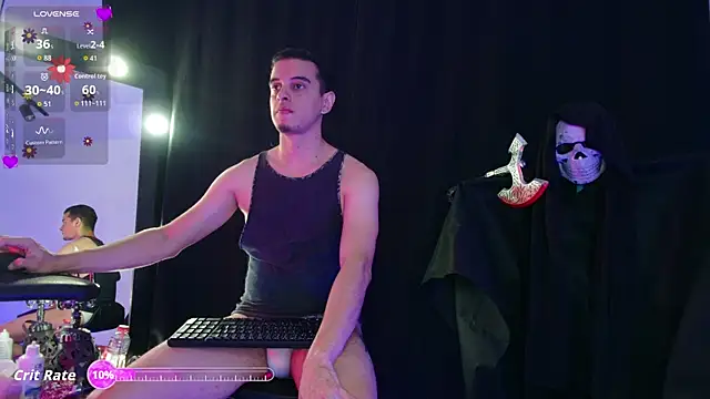 Snapshot of Maximo__ chatting on October 25, 2025, 8:36 pm Maximo online show from October 25, 2025, 8:36 pm