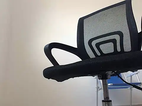 Snapshot of PauDeAsa chatting on September 13, 2025, 1:44 pm PauDeAsa online show from September 13, 2025, 1:44 pm