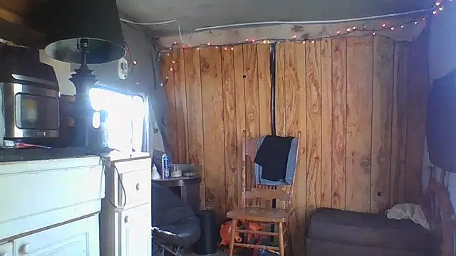 Snapshot of stormynight1 chatting on March 4, 2026, 4:02 pm stormynight1 online show from March 4, 2026, 4:02 pm