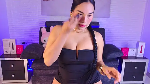 Lolitta xxx online show from July 7, 2026, 8:57 pm