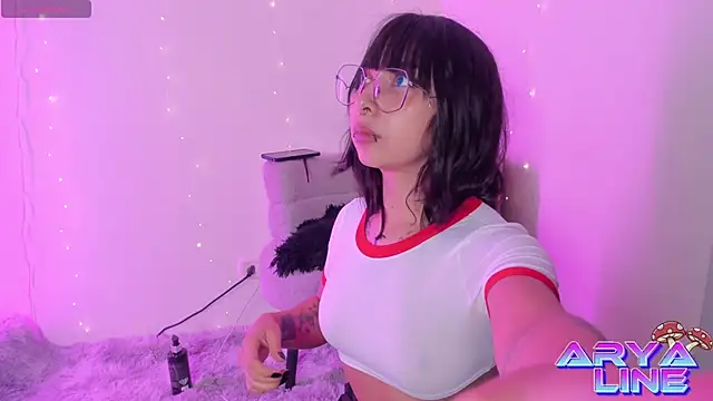 arysUwU online show from May 23, 2026, 1:11 am