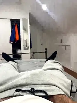 Snapshot of bwcalexander chatting on January 9, 2026, 12:35 am bwcalexander online show from January 9, 2026, 12:35 am