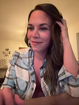 Snapshot of Lady_Knaller chatting on March 6, 2026, 8:49 pm Lady Knaller online show from March 6, 2026, 8:49 pm