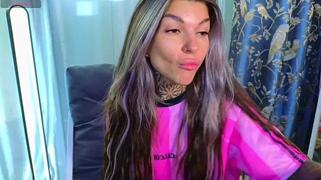 Snapshot of tattooedBabyy chatting on October 3, 2025, 9:17 am tattooedBabyy online show from October 3, 2025, 9:17 am