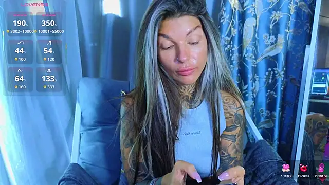 Snapshot of tattooedBabyy chatting on October 25, 2025, 10:34 am tattooedBabyy online show from October 25, 2025, 10:34 am