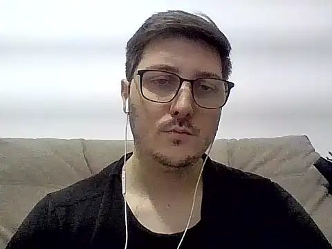 ShiitakeBR online show from December 5, 2024, 12:08 am