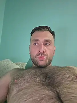 Snapshot of TIGERRR86 chatting on July 17, 2026, 10:47 pm TIGERRR86 online show from July 17, 2026, 10:47 pm