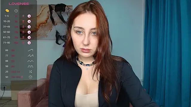 ElmiraPowers online show from November 7, 2025, 12:38 pm