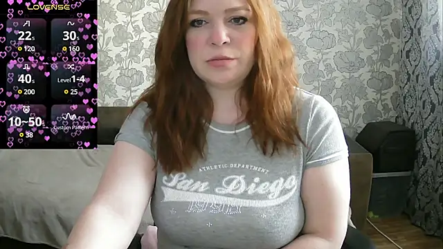 Snapshot of Sabrina_Poison chatting on February 19, 2025, 10:56 am Sabrina Poison online show from February 19, 2025, 10:56 am