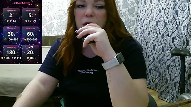 Snapshot of Sabrina_Poison chatting on December 18, 2025, 2:50 am Sabrina Poison online show from December 18, 2025, 2:50 am