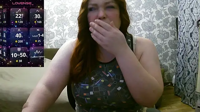 Snapshot of Sabrina_Poison chatting on February 20, 2026, 3:14 am Sabrina Poison online show from February 20, 2026, 3:14 am