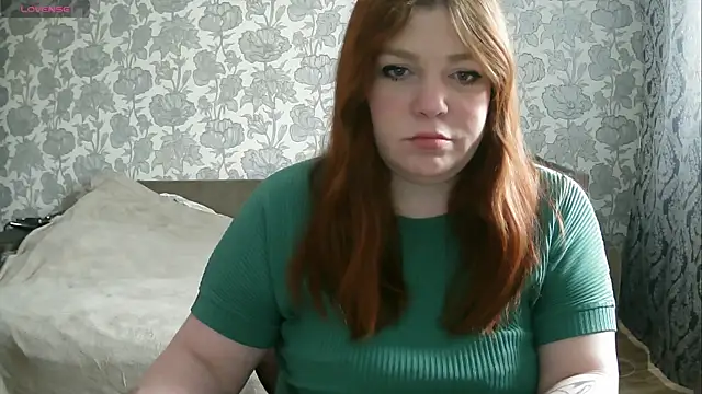 Snapshot of Sabrina_Poison chatting on February 24, 2026, 10:57 am Sabrina Poison online show from February 24, 2026, 10:57 am