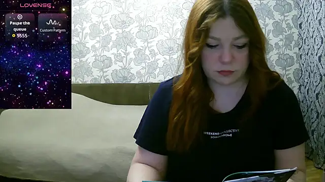 Snapshot of Sabrina_Poison chatting on February 25, 2026, 4:00 am Sabrina Poison online show from February 25, 2026, 4:00 am