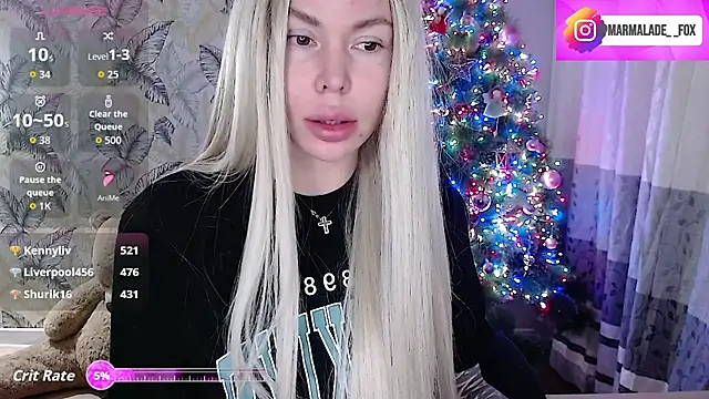 Snapshot of Marmalade_Fox chatting on December 17, 2025, 4:57 pm Marmalade Fox online show from December 17, 2025, 4:57 pm