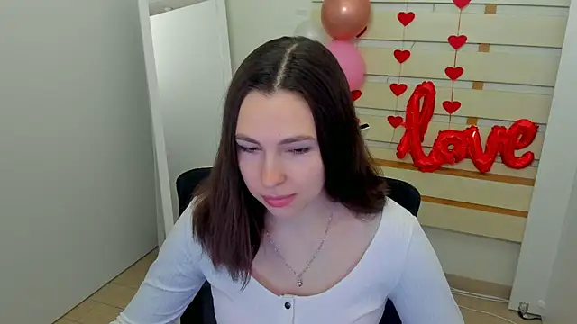 Lexy flower online show from March 12, 2025, 1:30 pm