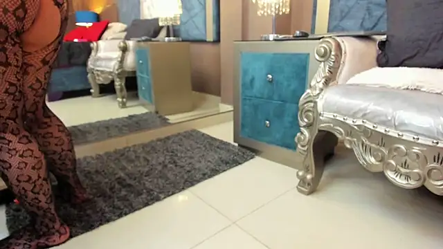 Snapshot of Janna_Rousse_ chatting on October 28, 2025, 12:19 pm Janna Rousse online show from October 28, 2025, 12:19 pm