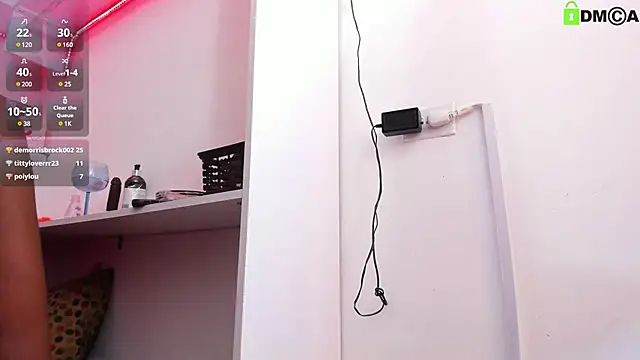 Snapshot of Alejandra_Dunn chatting on January 7, 2025, 6:45 pm Alejandra Dunn online show from January 7, 2025, 6:45 pm