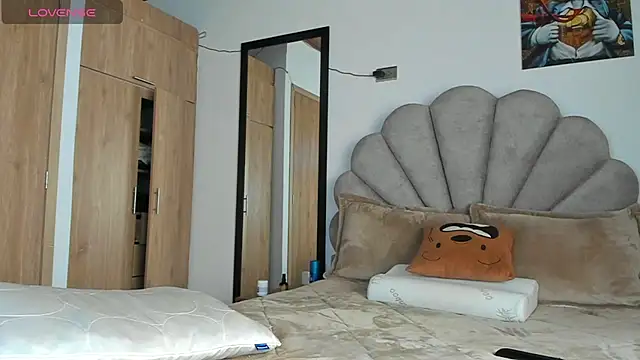 Snapshot of manucute_23_ chatting on February 9, 2026, 4:00 pm manucute 23 online show from February 9, 2026, 4:00 pm