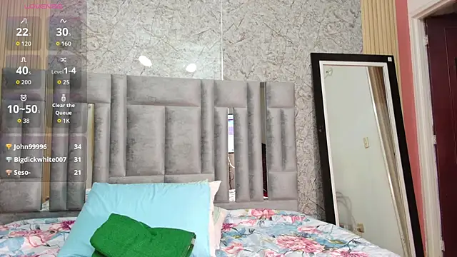 MiissBNasty online show from November 4, 2025, 7:46 pm